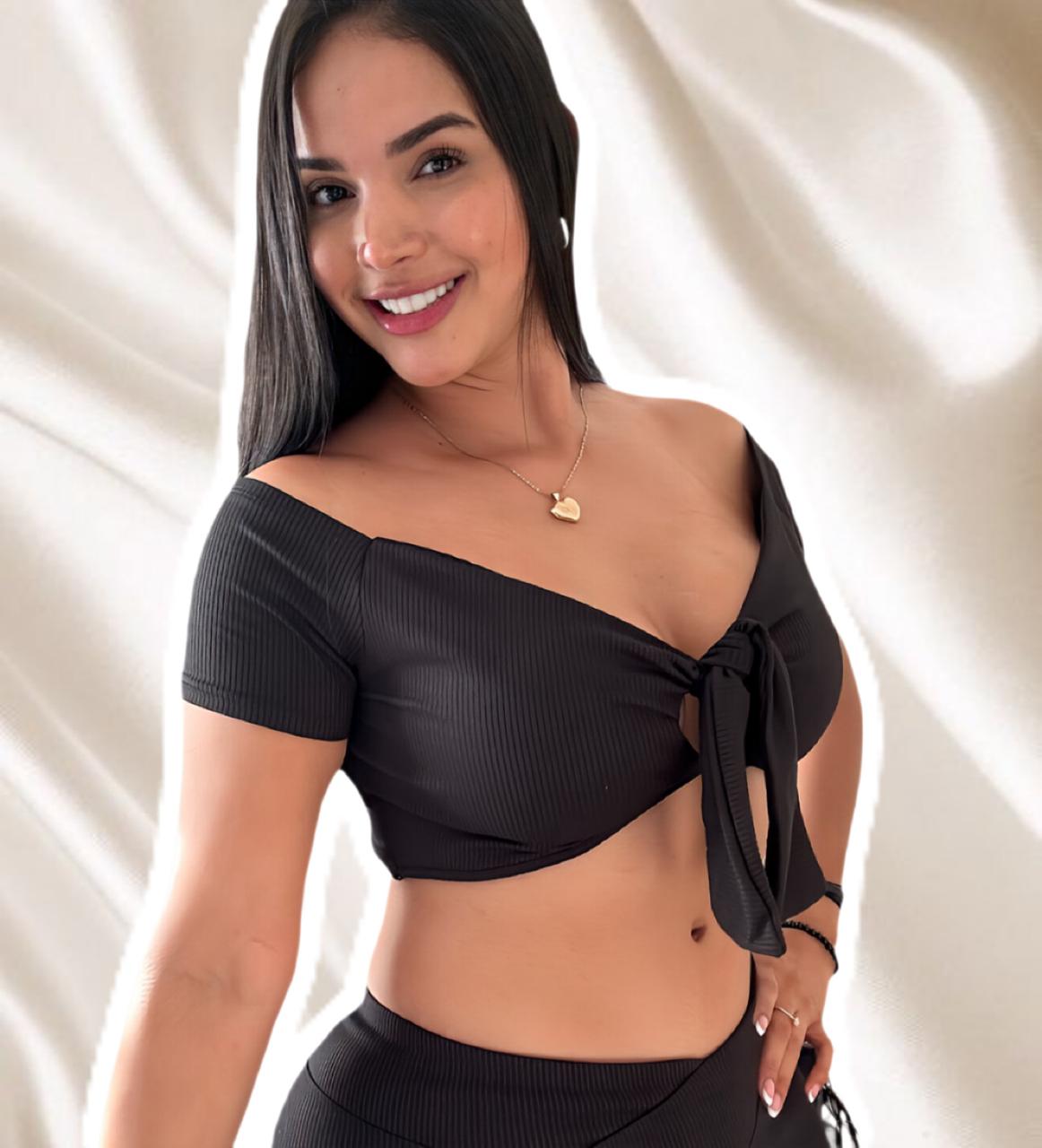 crop top ana Maria